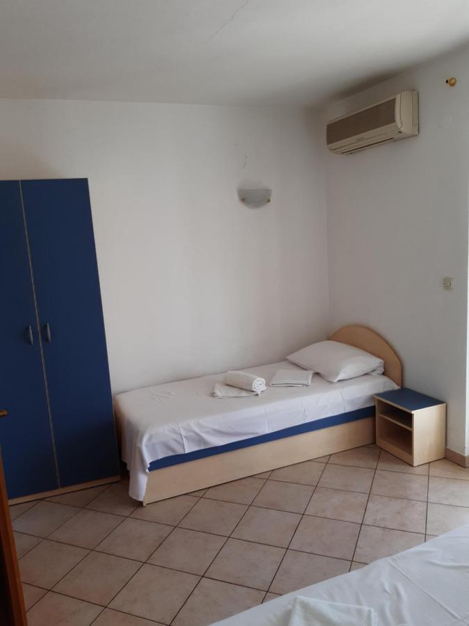 فندق House Vida Goraleks Baška Voda المظهر الخارجي الصورة
